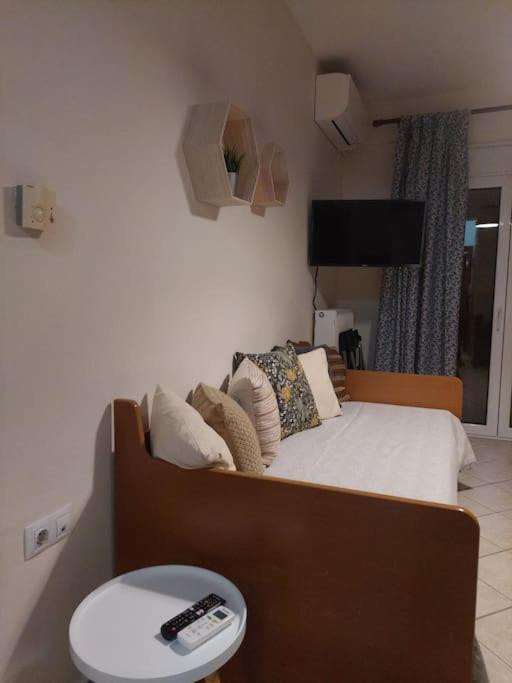Ferienwohnung Ρετρό Κλινάρι Xanthi Exterior foto